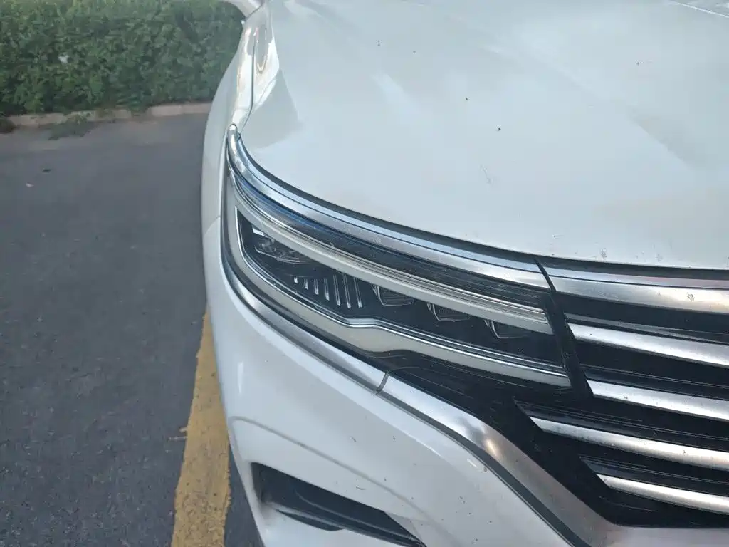 Фото 7 - Roewe RX5 MAX