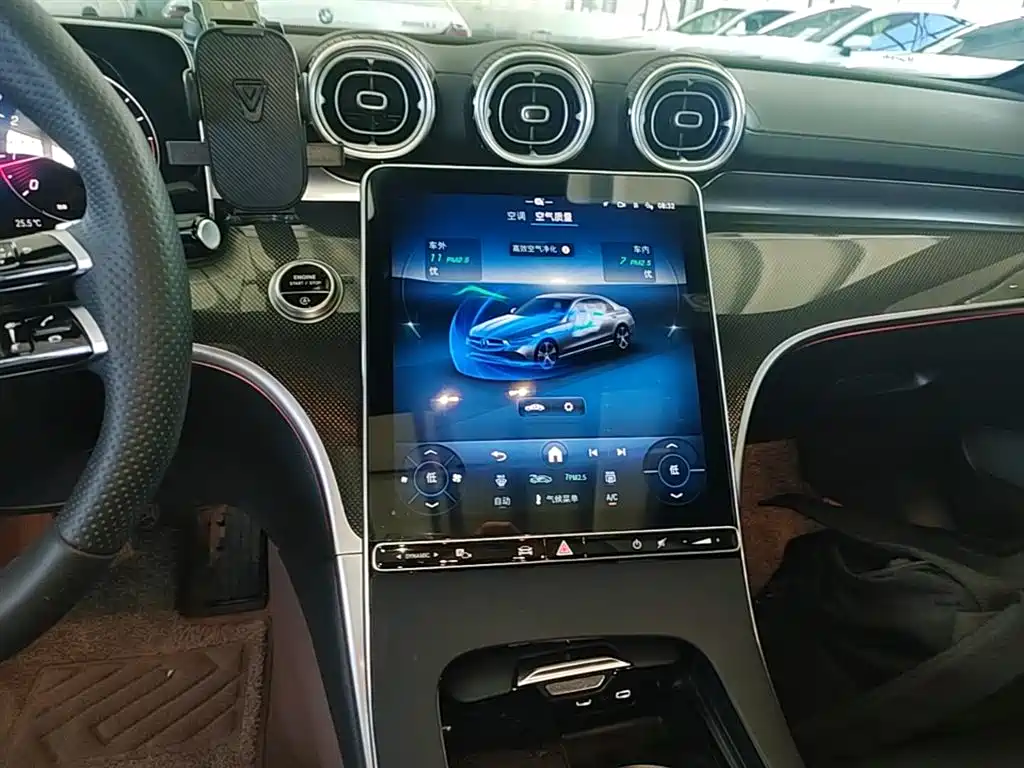 Mercedes-Benz C-Class 2025 C 260 L Night Sport Edition фото 13