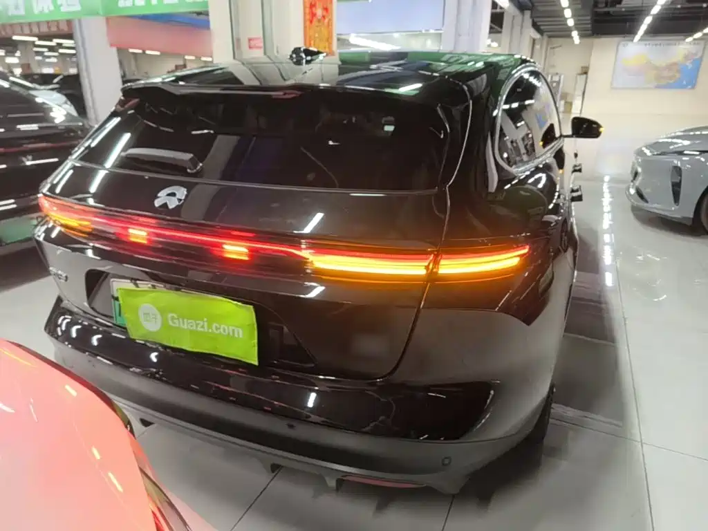 Фото 6 - NIO ET5T