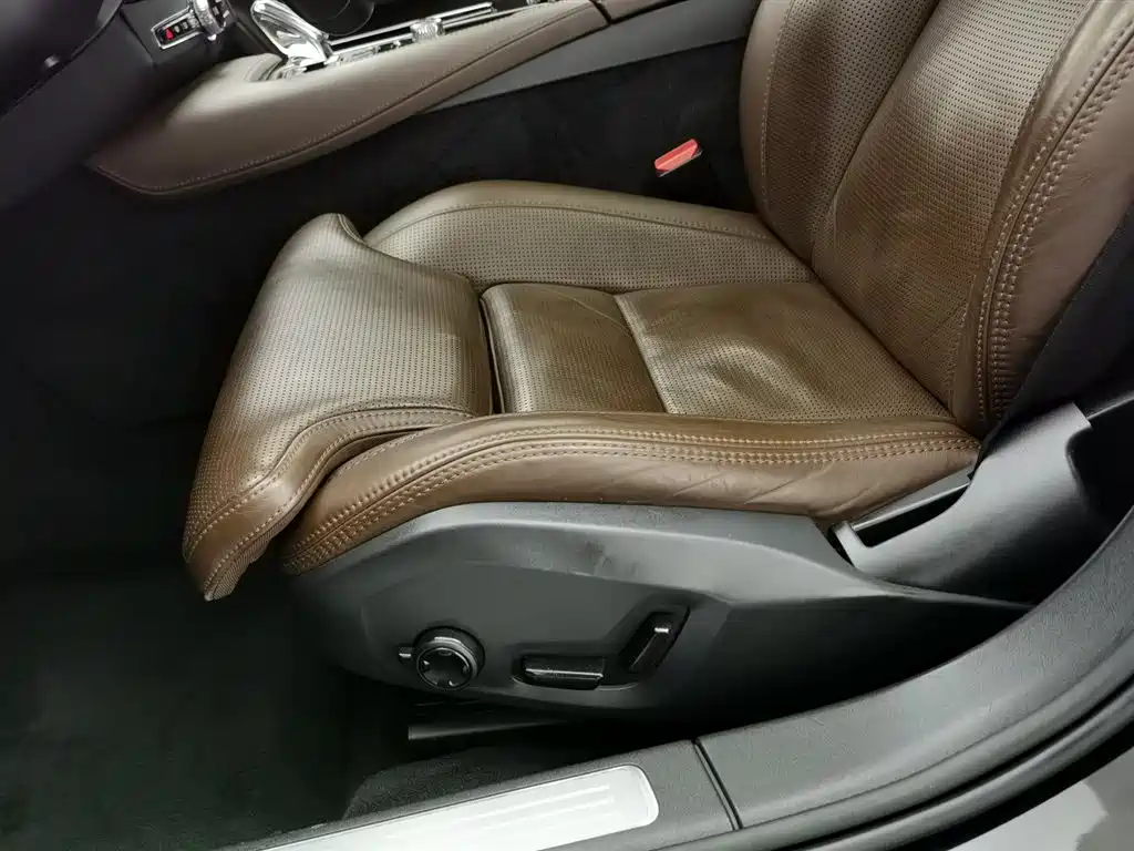 VOLVO S90 PLUG IN HYBRID