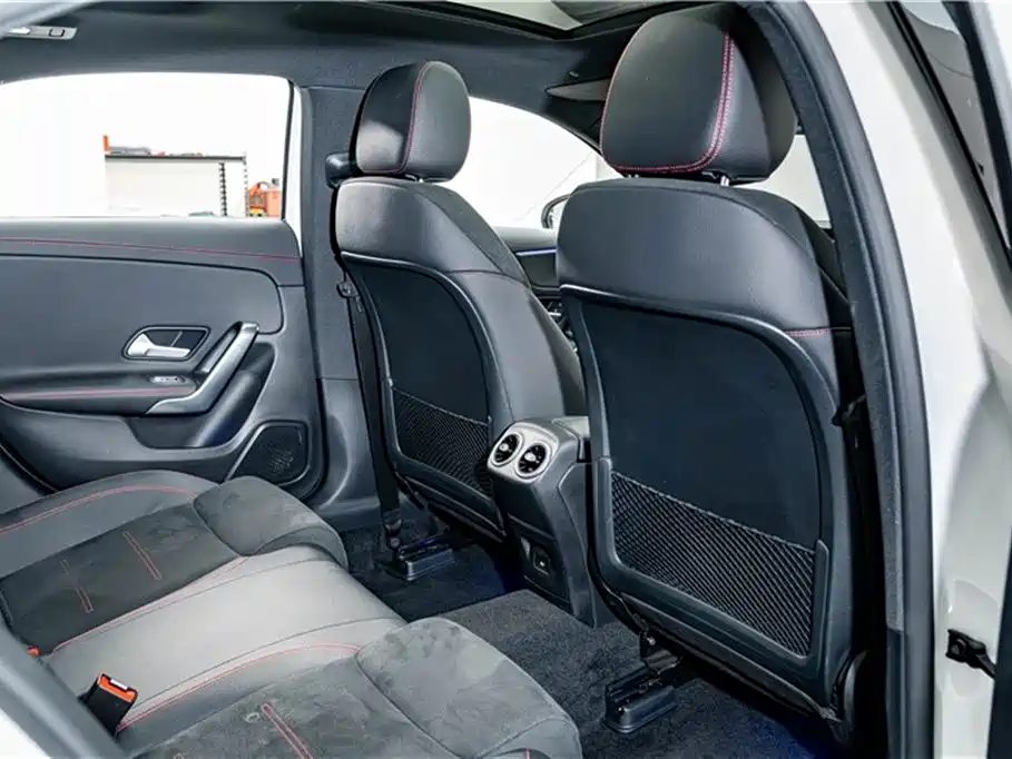 Mercedes-Benz A-Class 2025 A 200 L Fashion Edition фото 21