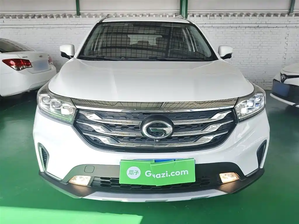 GAC Trumpchi Trumpchi GS4 2018 235T Automatic 2WD Luxury Smart Connect Million Commemorative Edition фото 3