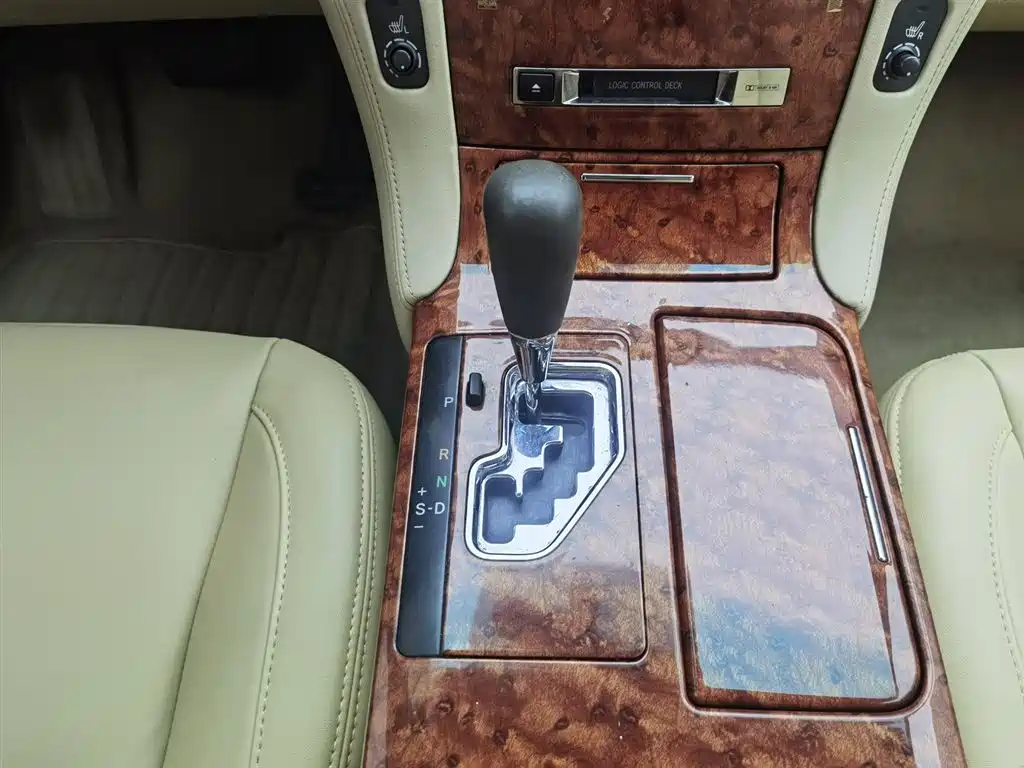 Toyota Crown 2007 2.5L Royal Special Edition фото 13