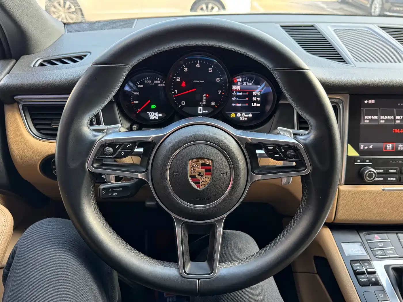 Porsche Macan 2017 Macan 2.0T фото 24