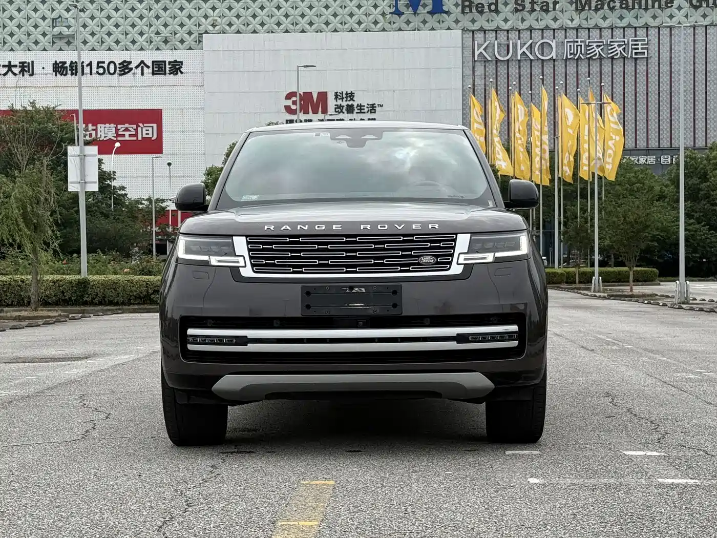 Land Rover Range Rover 2023 3.0 L6 400PS Genesis Extended Version фото 3