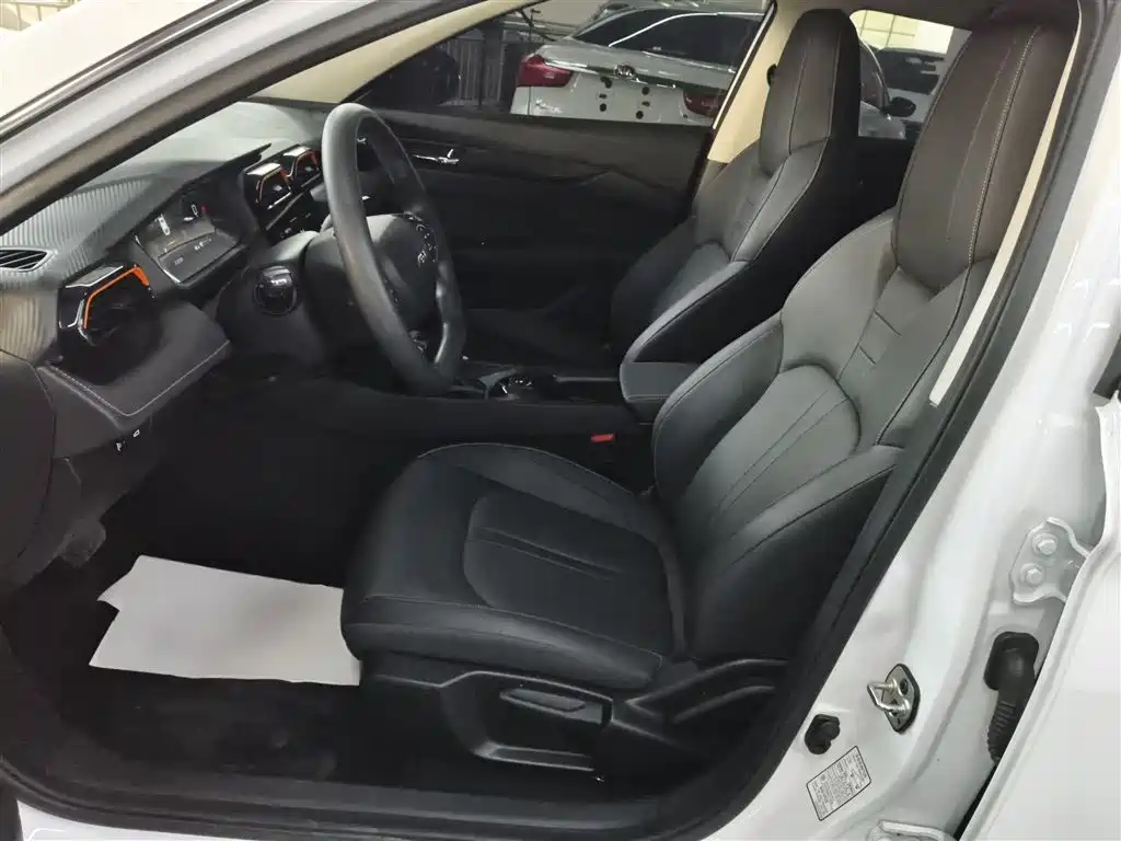 DONGFENG FENGSHEN YI HYUN