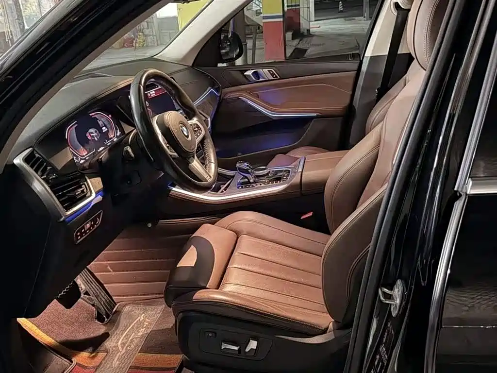 BMW X5 (Import) 2019 xDrive40i M Sport Package фото 4