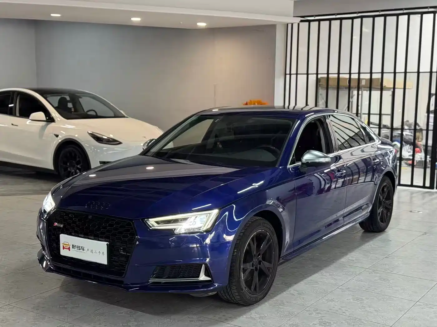 Audi A4L 2018 30th Anniversary 40 TFSI Progressive