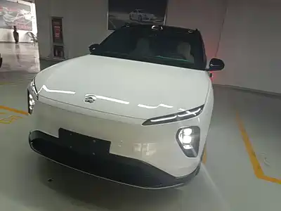 NIO ES6