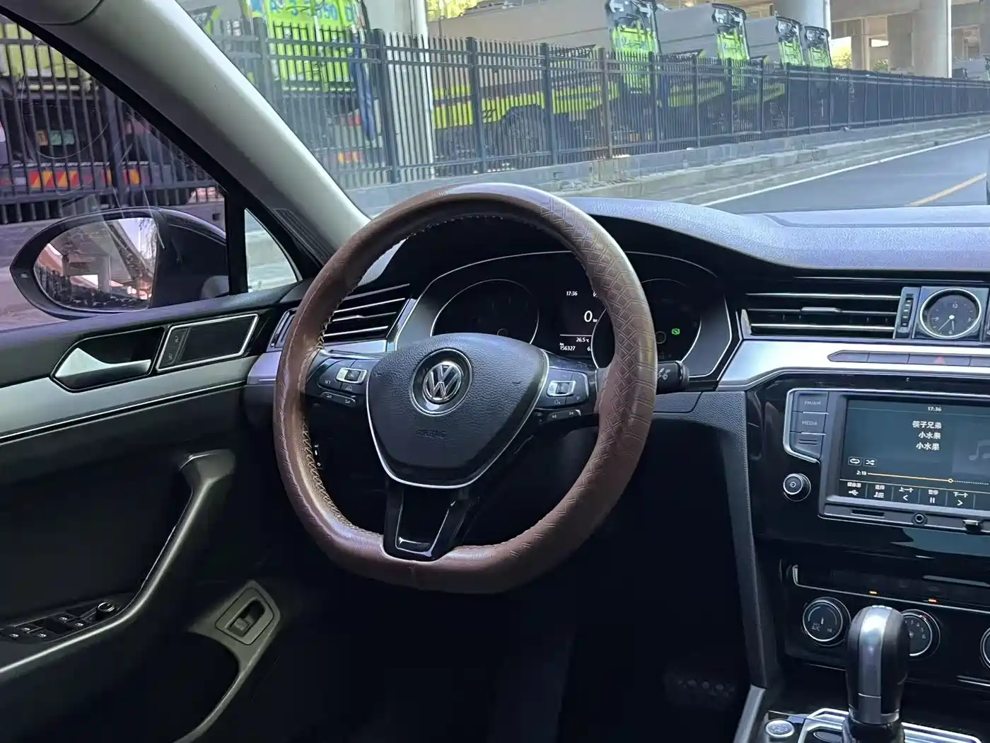 Volkswagen Magotan 2017 330TSI DSG Leading фото 14