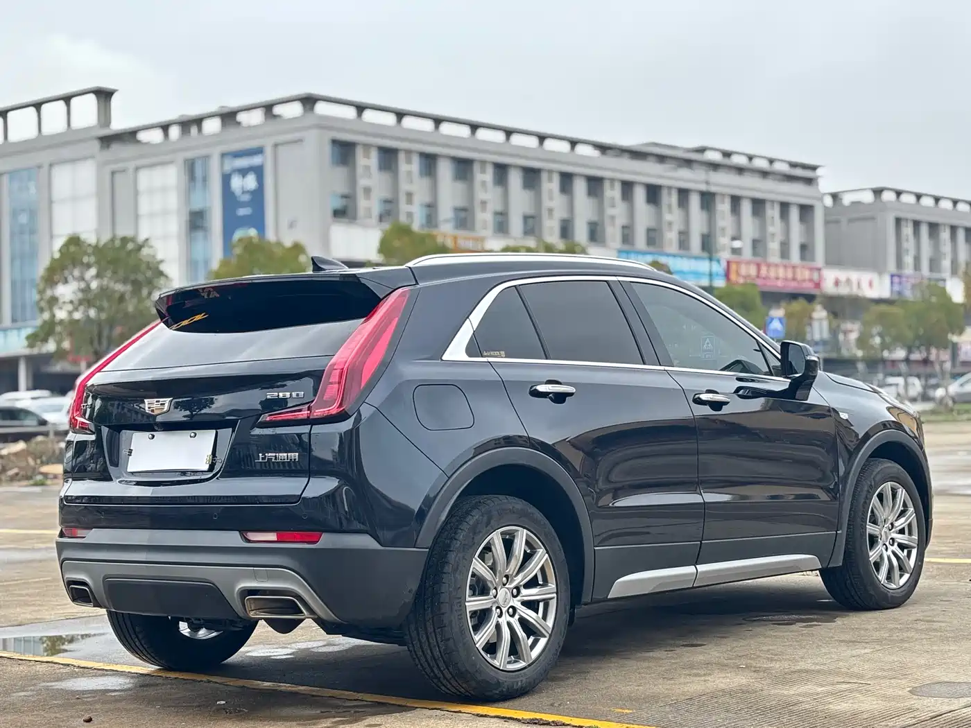 CADILLAC XT4