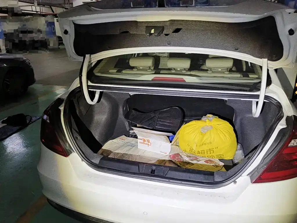 Фото 5 - Geely Emgrand