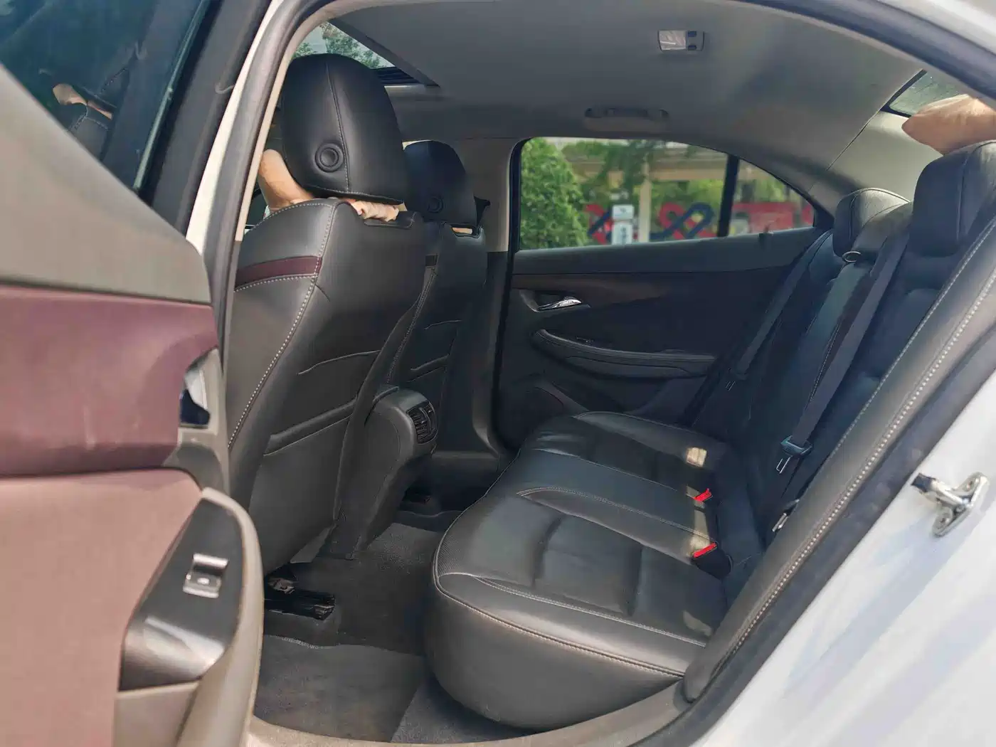 Chevrolet Malibu 2017 1.5T Automatic Luxury Edition фото 20