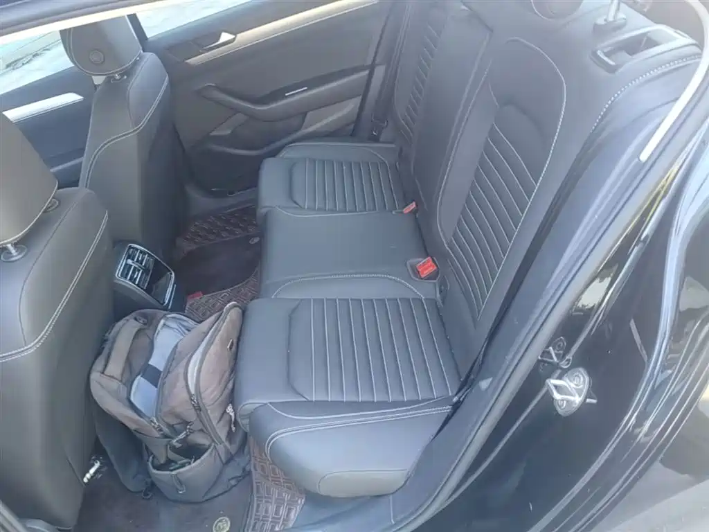 Volkswagen Magotan 2020 280TSI DSG Comfort фото 17