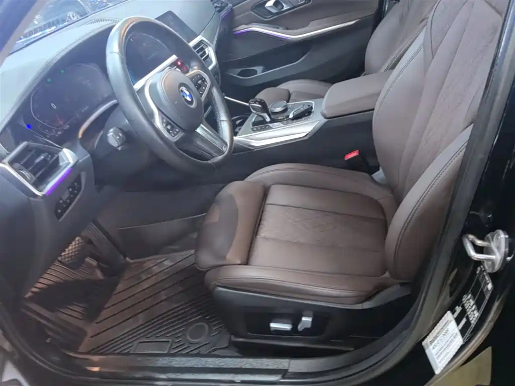 BMW 3 Series 2022 Facelift 325i M Sport Shadow Edition фото 15