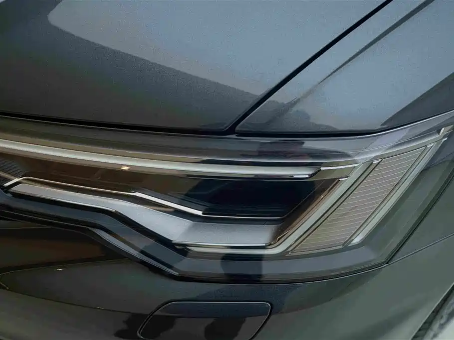 Audi A6L 2019 45 TFSI quattro Exclusive Dynamic фото 14