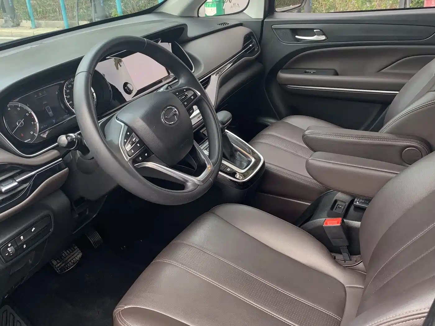 GAC Trumpchi Trumpchi M6 2019 270T Automatic Luxury (7-seater) China V фото 10