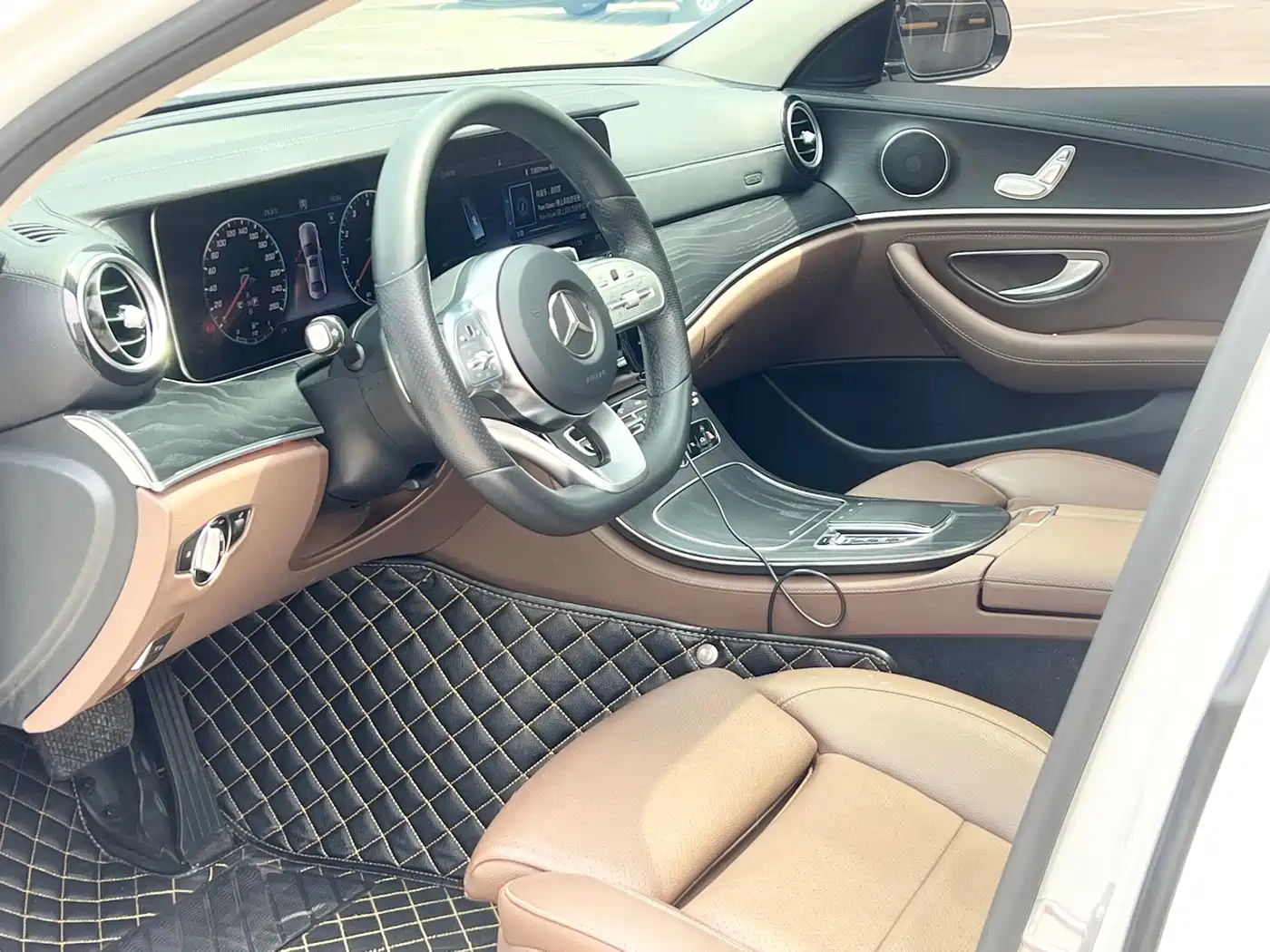 Mercedes-Benz E-Class 2019 E 200 L Sport фото 5