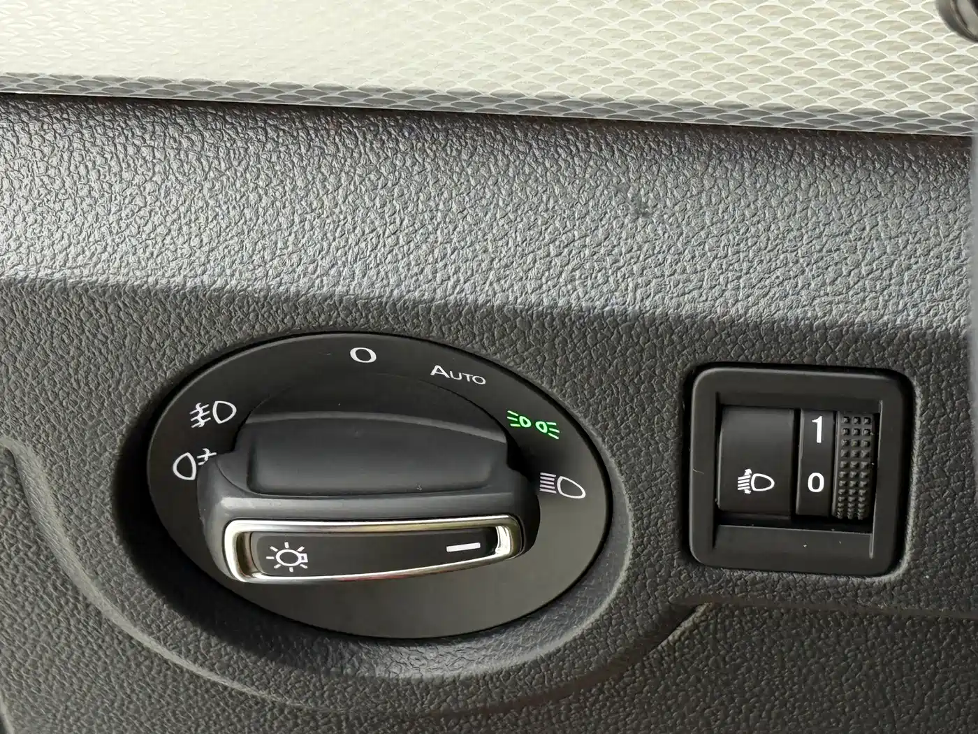 Volkswagen Tanying 2021 1.5L Automatic Smart Connect Edition фото 17