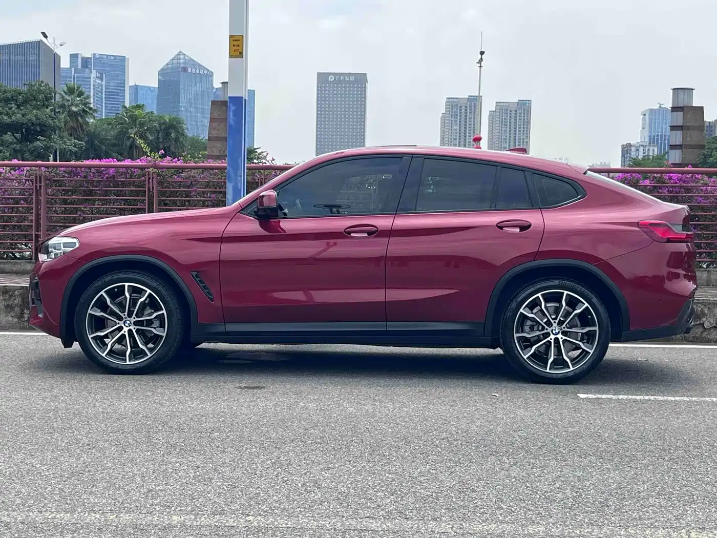 Photo 27 - BMW X4