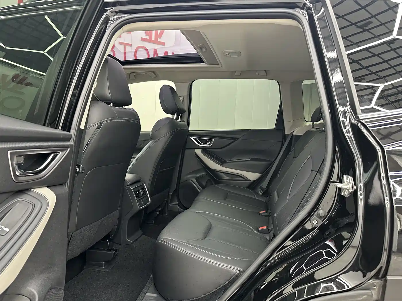 Subaru Forester 2022 2.0i AWD Luxury Edition with EyeSight фото 5