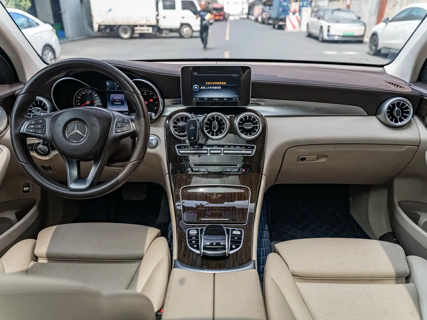 Mercedes-Benz GLC 2016 GLC 260 4MATIC Dynamic фото 18