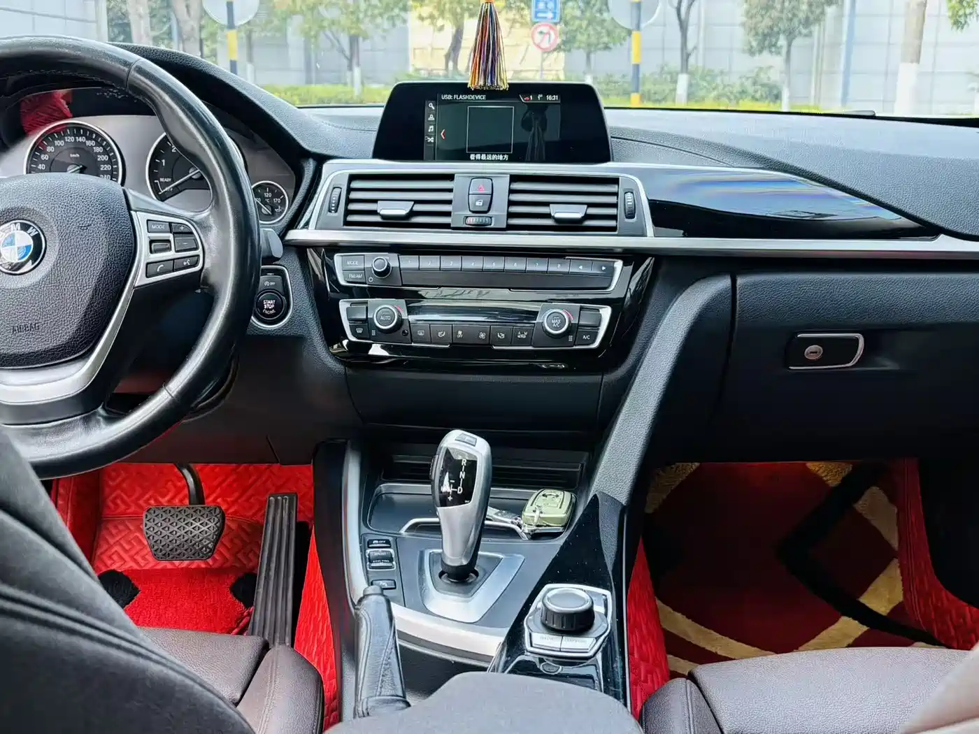 BMW 3 Series 2018 320Li Fashion Style фото 11