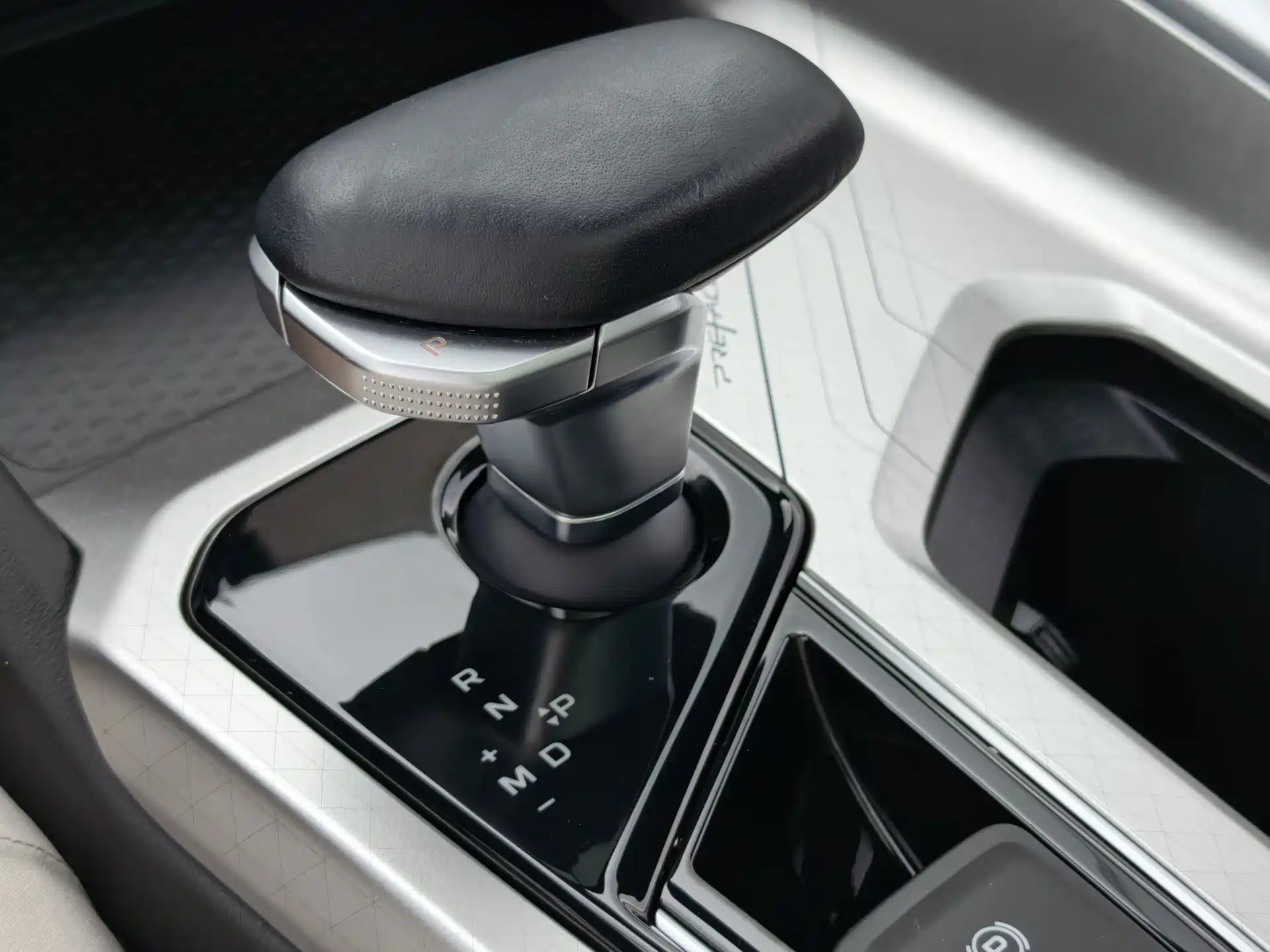 Фото 21 - Geely Preface