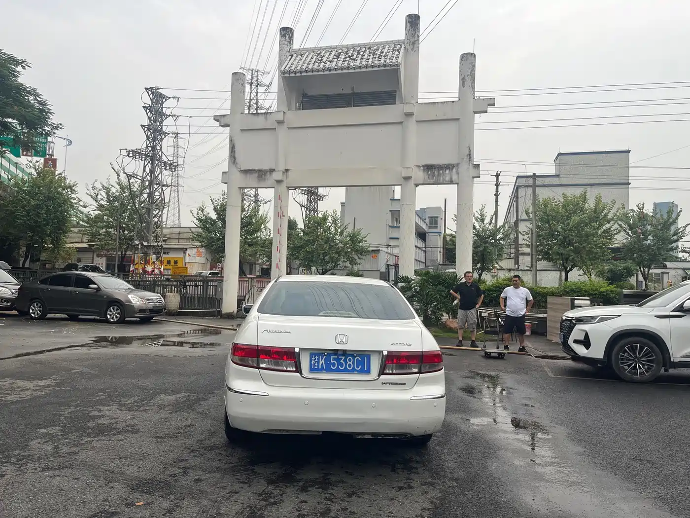 Honda Accord 2004 2004 2.0L