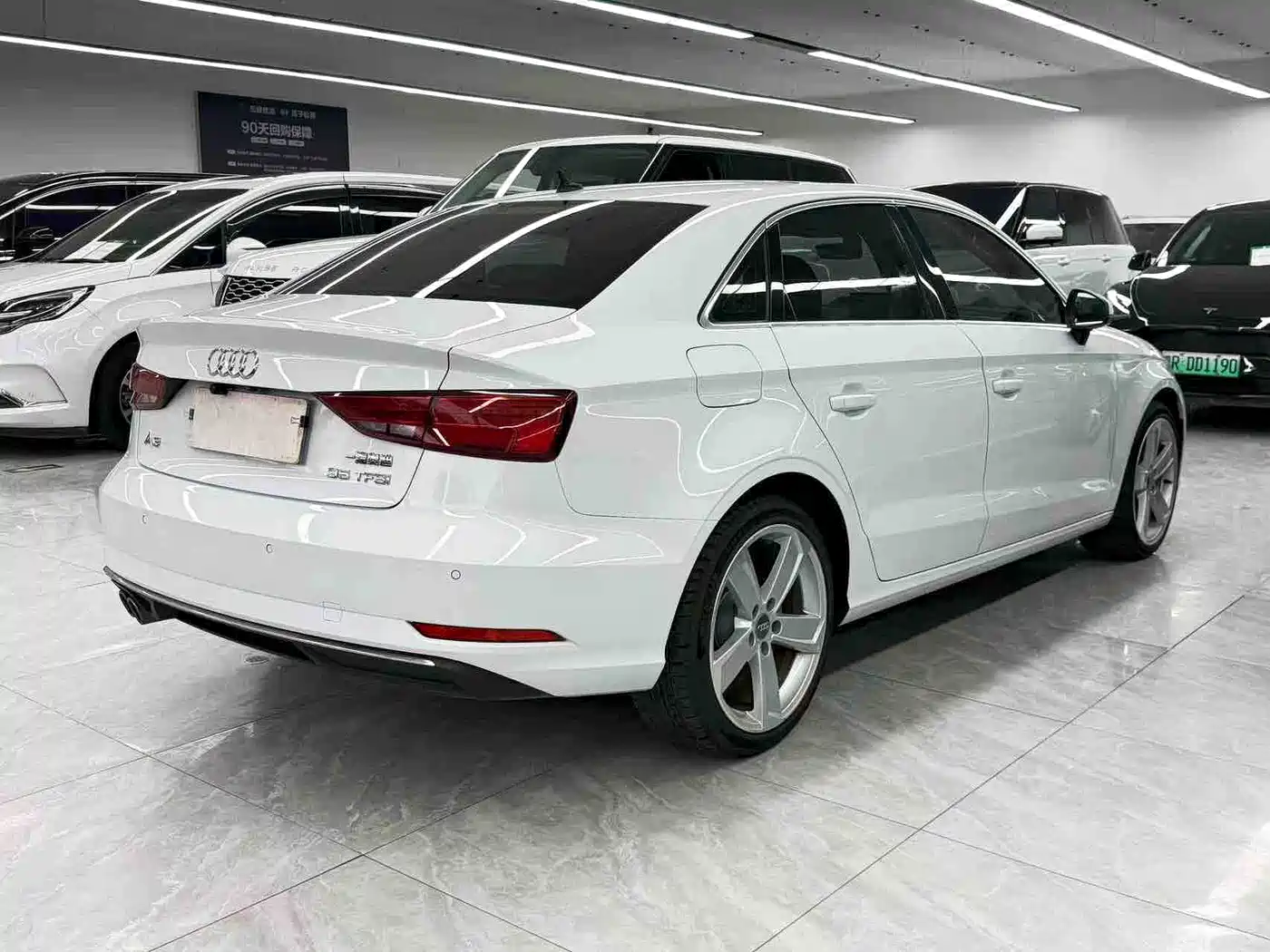 Audi A3 2019 Limousine 35 TFSI Style China V фото 6