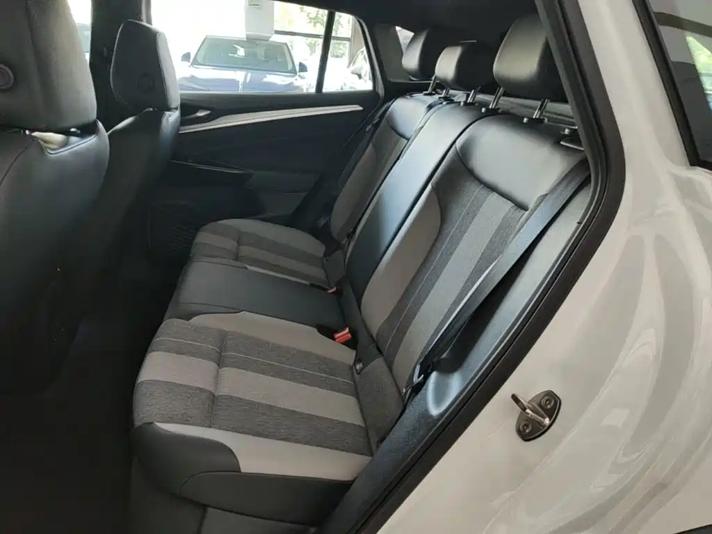 Volkswagen ID.4 CROZZ 2025 2025 Pure Enjoyment Edition