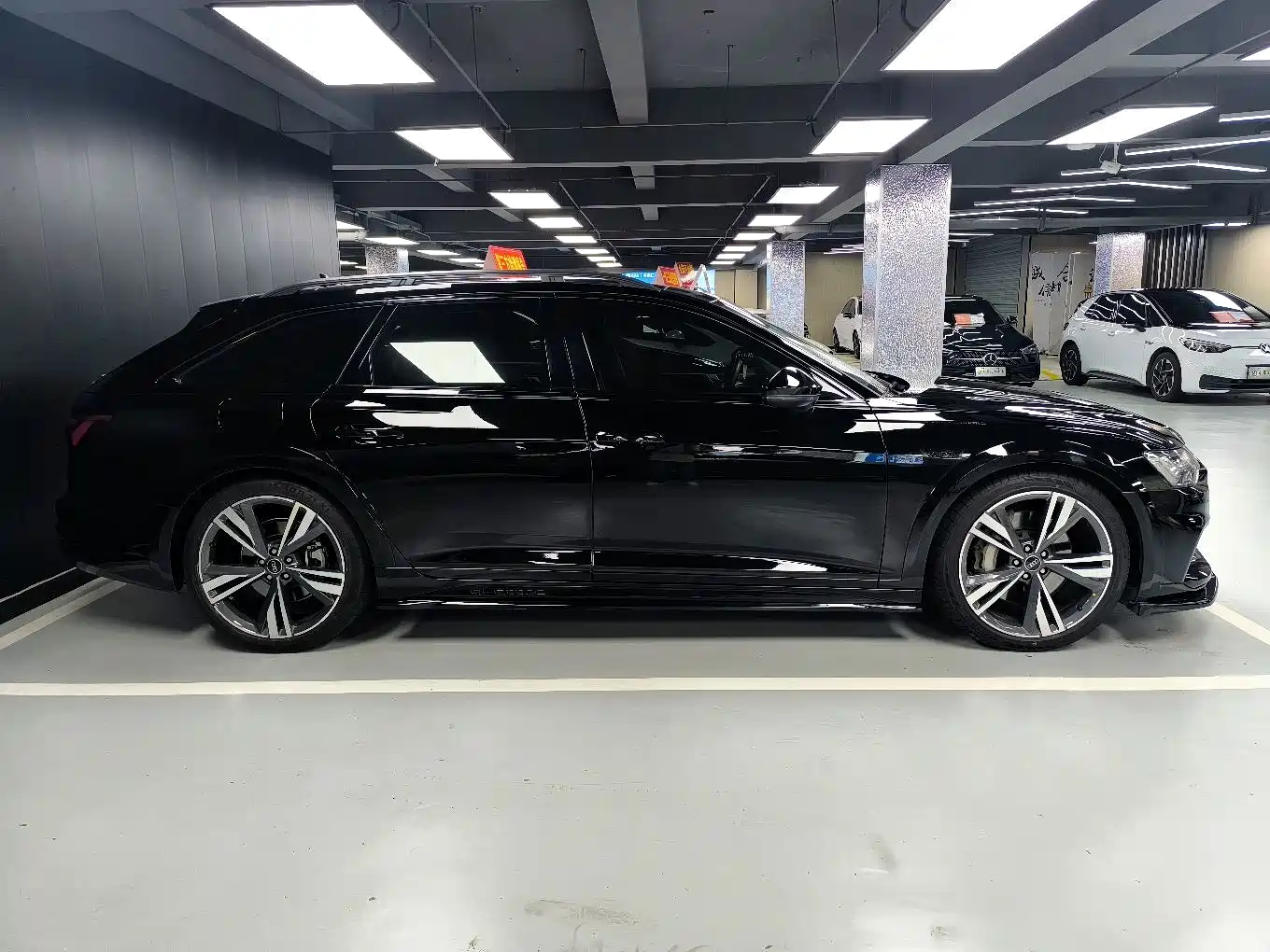 Фото 4 - Audi A6 (Import)