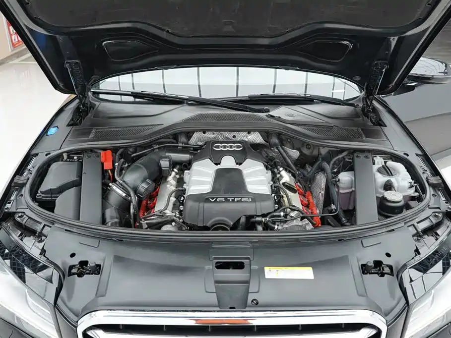 Audi A8 2013 A8L 45 TFSI quattro Luxury фото 31