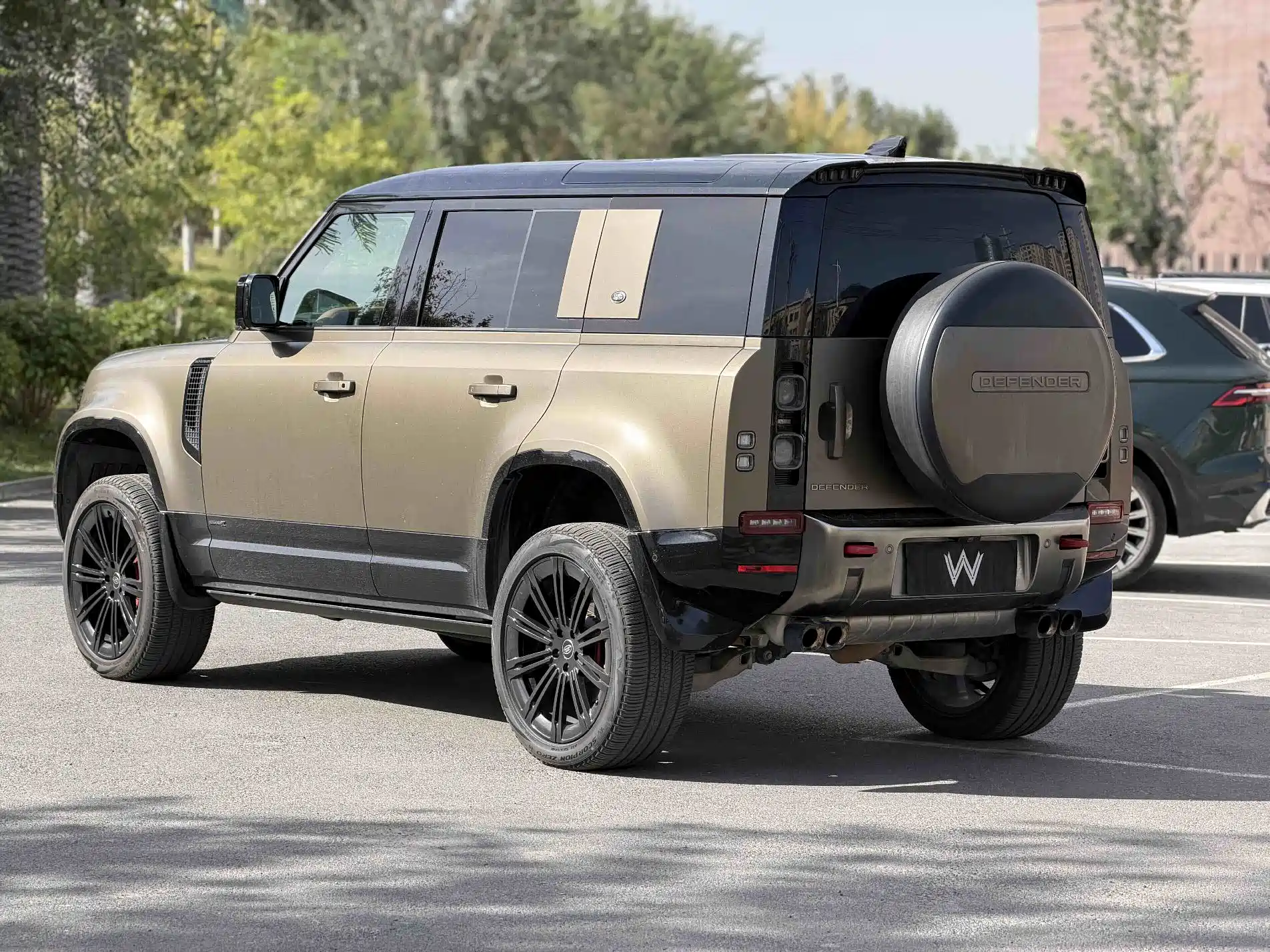 صورة 7 - Land Rover Defender