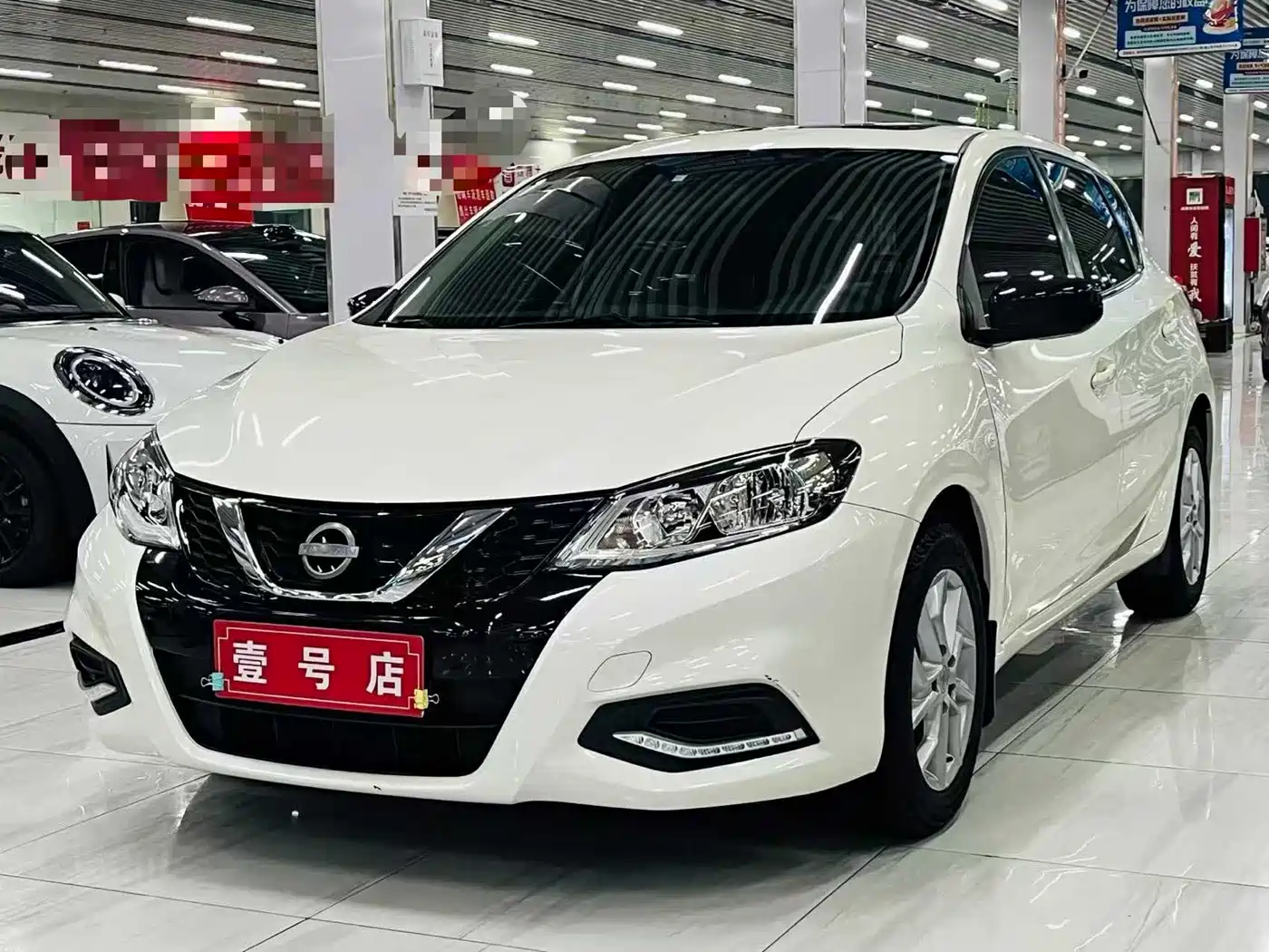 Nissan Tiida 2021 1.6L CVT Cool Edition