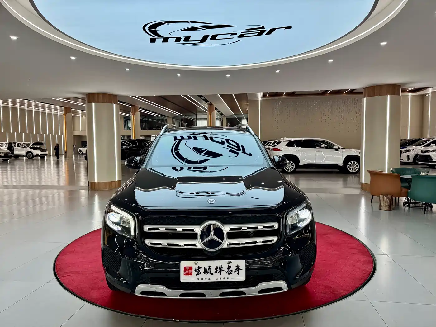 MERCEDES-BENZ GLB