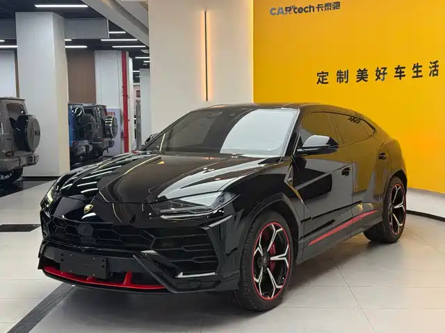 lamborghini urus
