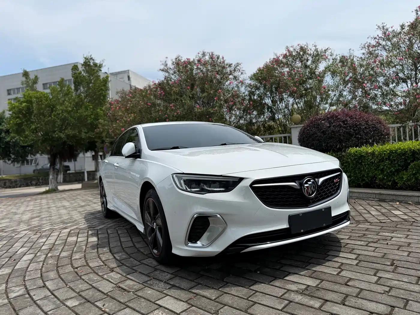 Фото 3 - Buick Regal