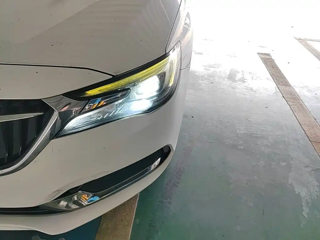 Buick GL6 2018 2018 18T 6-Seater Elite