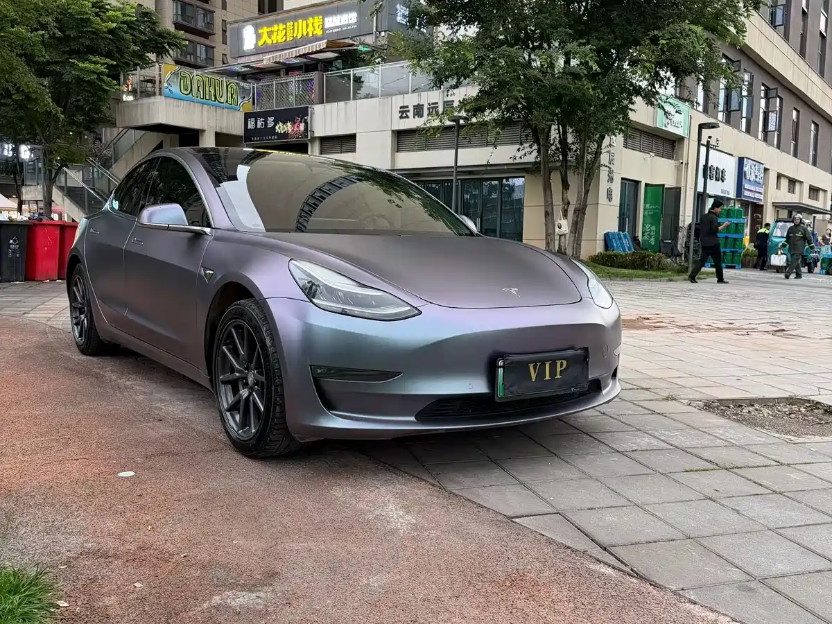 صورة 3 - Tesla Model 3 (Import)