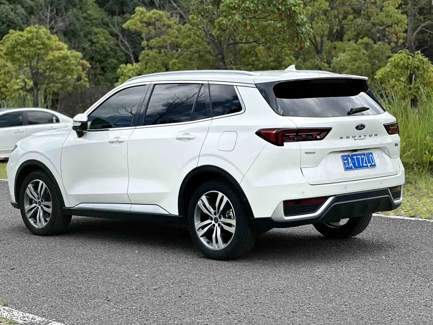 Ford Lingrui 2023 2022 Facelift EcoBoost 170 Premium