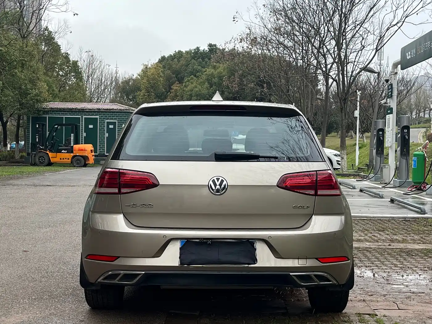 Volkswagen Golf 2018 1.6L Automatic Fashion фото 6