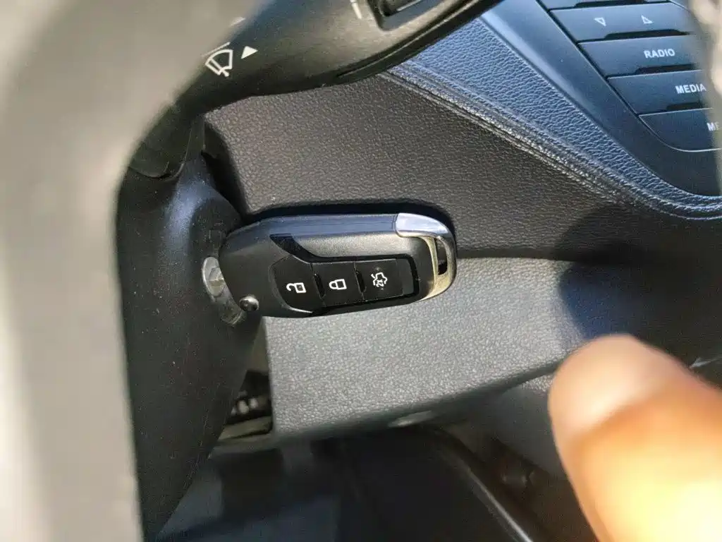 Ford Escort 2015 2015 1.5L Automatic Fashion
