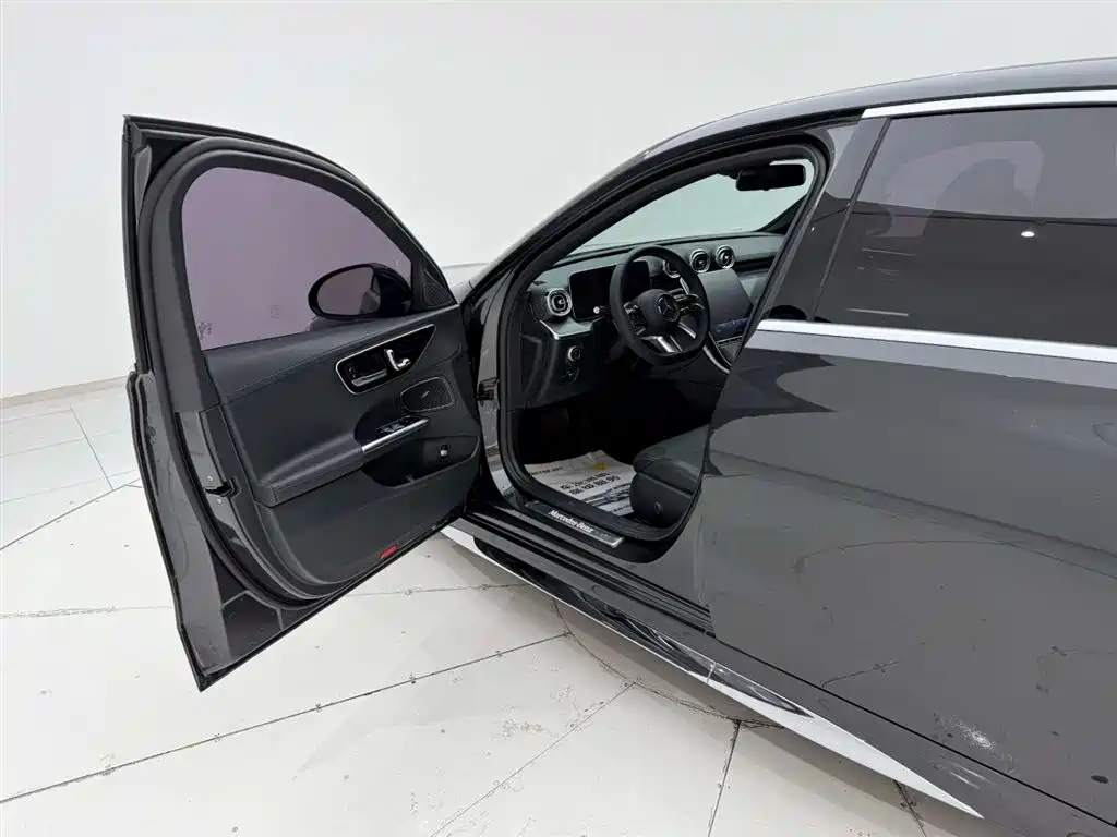 Mercedes-Benz C-Class 2023 C 260 L Sport фото 13