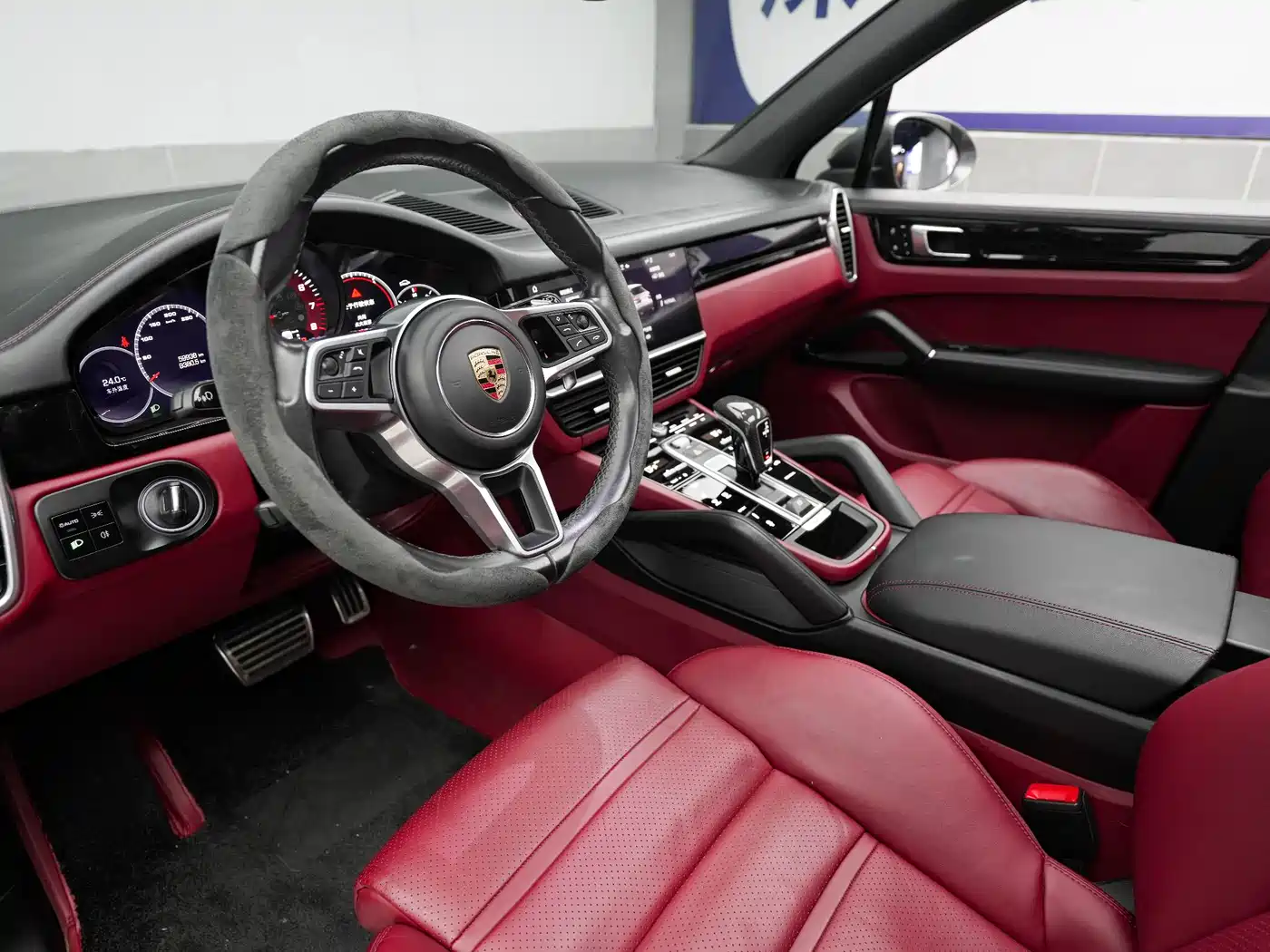 Porsche Cayenne 2019 Cayenne 3.0T фото 11