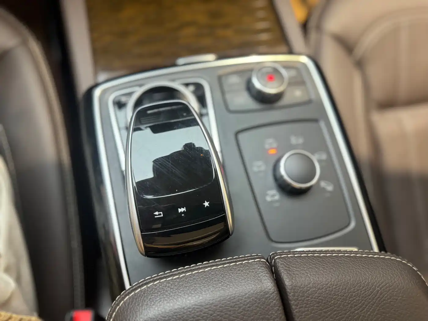 Mercedes-Benz GLS 2018 Facelift GLS 400 4MATIC Sport фото 11