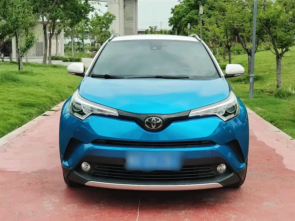 Toyota IZOA 2018 2.0L Yichi Edition China V фото 2