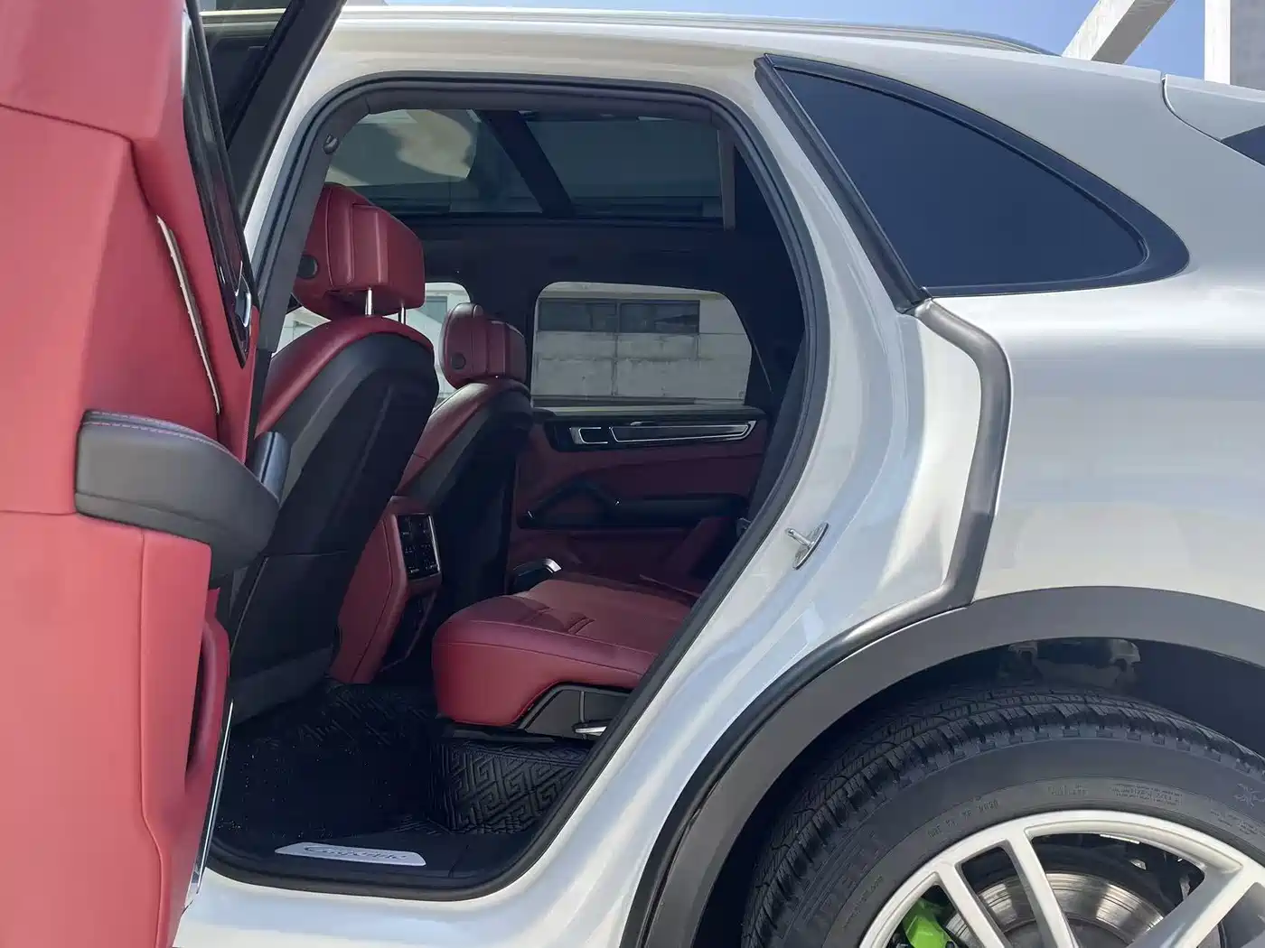 Porsche Cayenne 2019 Cayenne 3.0T фото 6