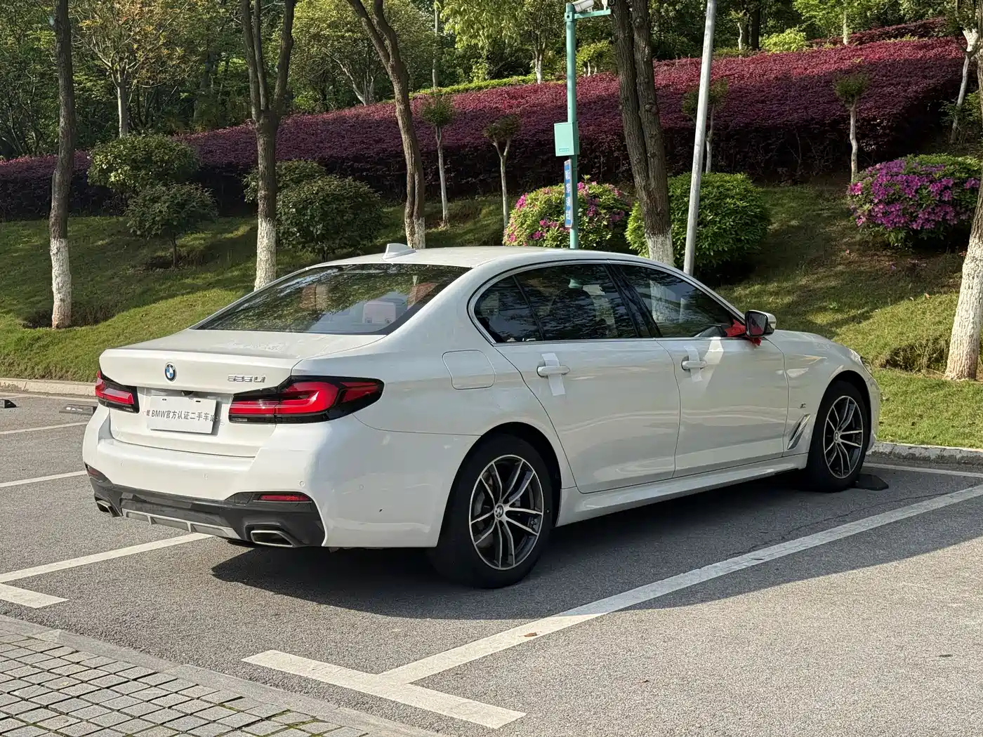 BMW 5 Series 2022 Model Second Facelift 525Li M Sport Package фото 7