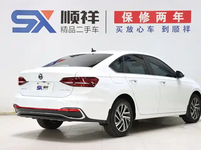 Volkswagen Lavida 2024 Model 300TSI DSG Full Comfort Edition — фото 4